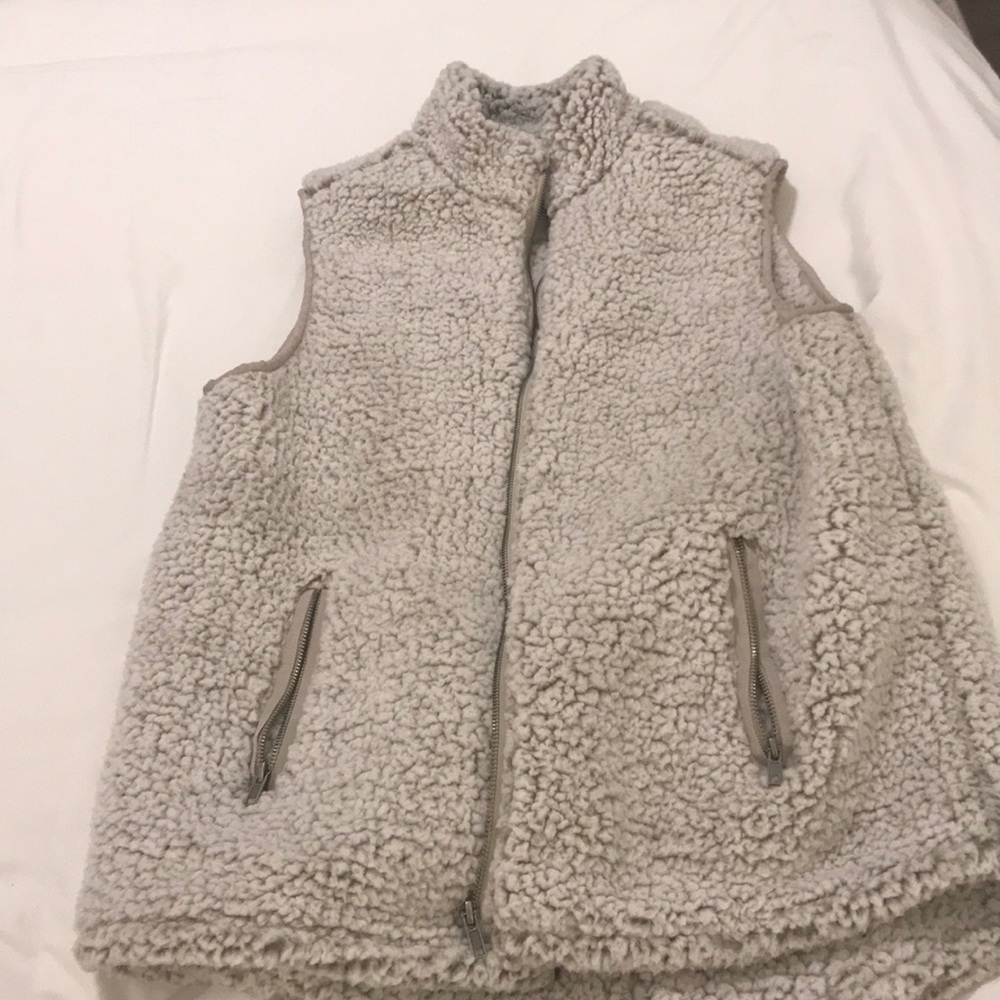 Thread and supply furry vest